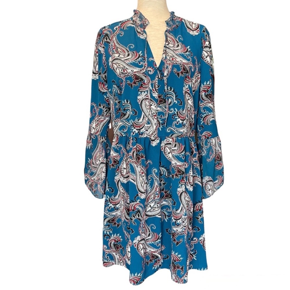 NWOT White House Black Market Paisley Dress